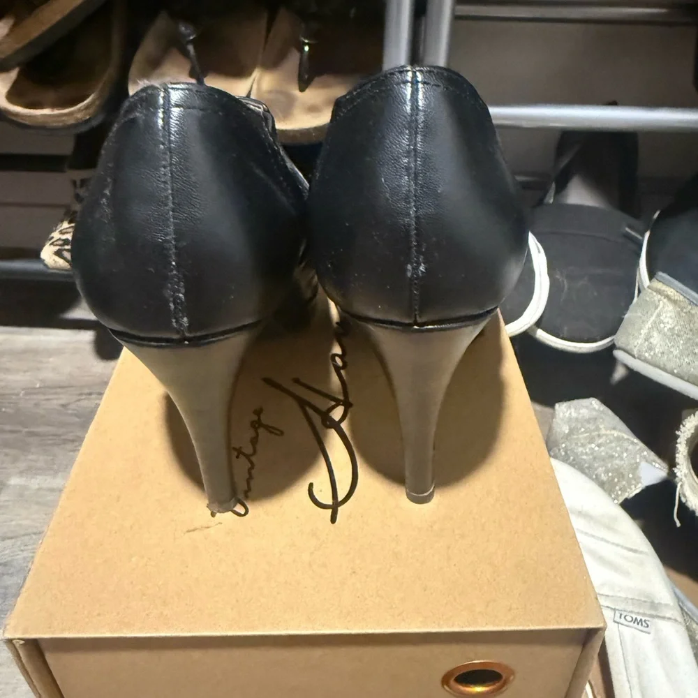 Men's Black Slip-On Shoes - Picture 4 of 5